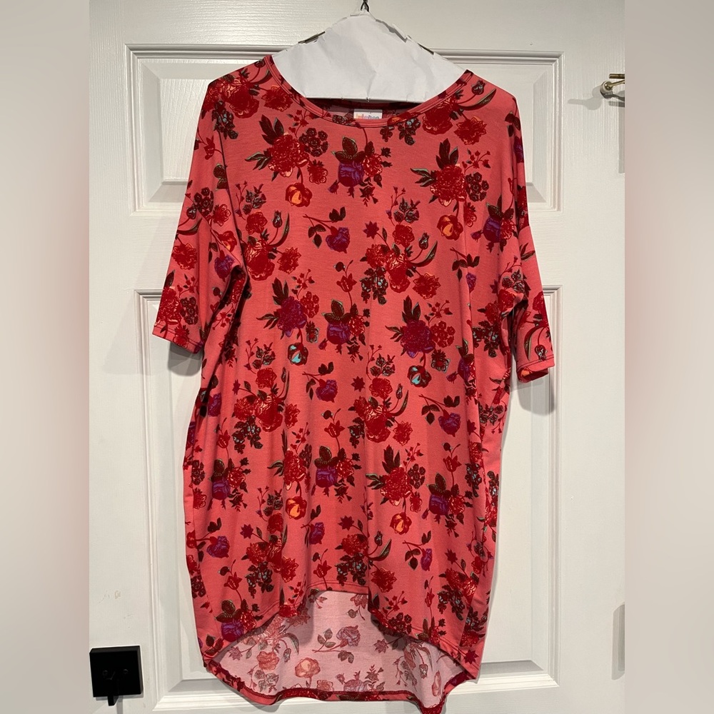 LulaRoe Irma top. Loose high-low tunic size XS